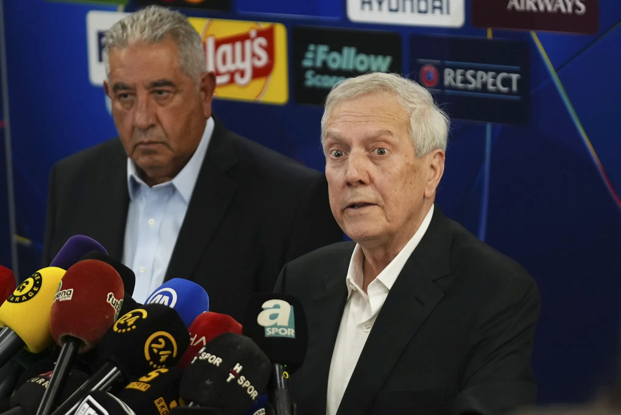 fenerbahcede acil transfer alarmi orta alana yildiz operasyonu 12 GD5arQVW