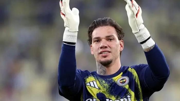 Fenerbahçe'de ayrılıklar kervanına sürpriz bir isim ekleniyor! Aziz Yıldırım kalsın demişti ancak dev talibi ortaya çıktı 6 fenerbahcede ayriliklar kervanina surpriz bir isim ekleniyor aziz yildirim kalsin demisti ancak dev talibi zcUgize3