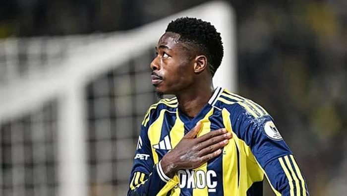 fenerbahcede bir ayrilik daha ingiliz gazeteci duyurdu mutabakat tamam 1 esBhUJwi