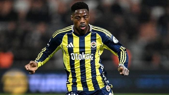 fenerbahcede bir ayrilik daha ingiliz gazeteci duyurdu mutabakat tamam 2 lN3eBlZR