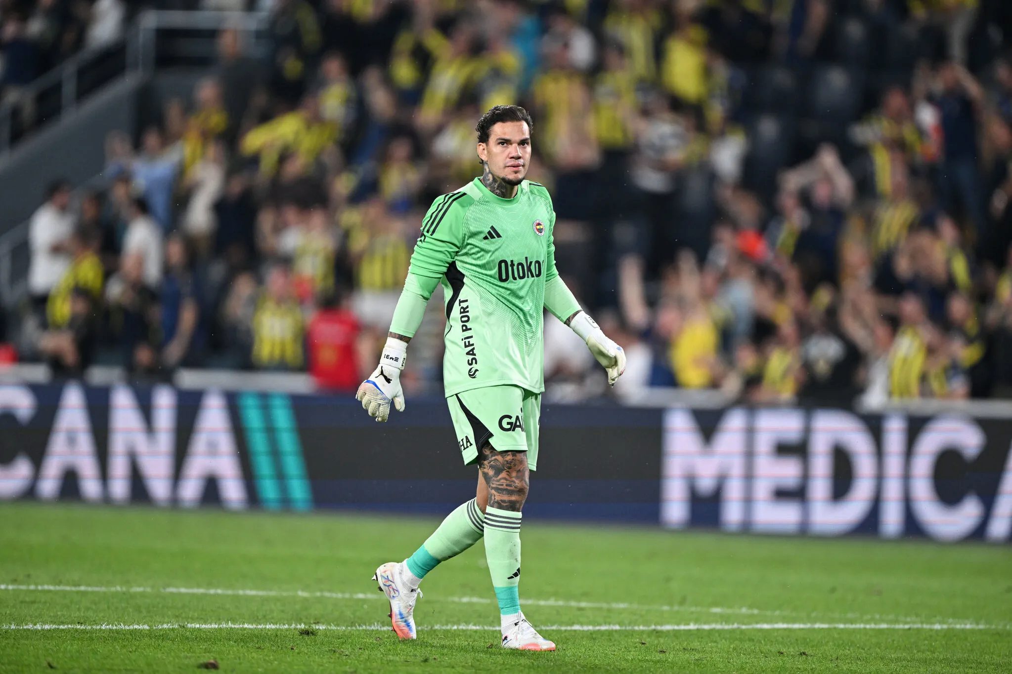 fenerbahcede ederson icin beklenen adresten flas karar transfer plani 6 kfJw7C7e