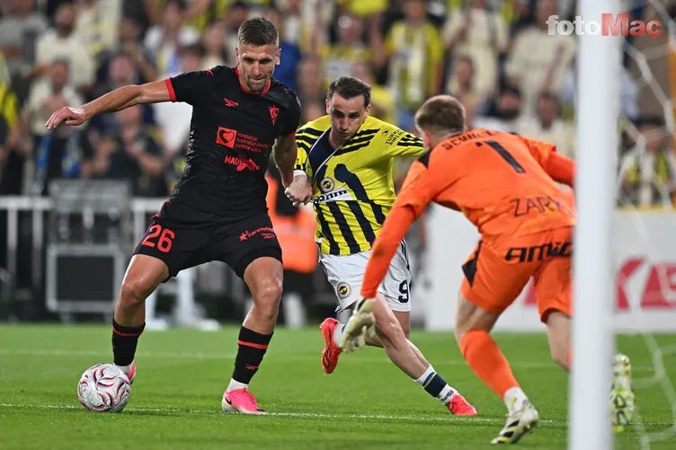 Fenerbahçe'de flaş ayrılık! Suudi Arabistan teklifi gündemdeyken... 8 fenerbahcede flas ayrilik suudi arabistan teklifi gundemdeyken 6 M3gm1aNJ