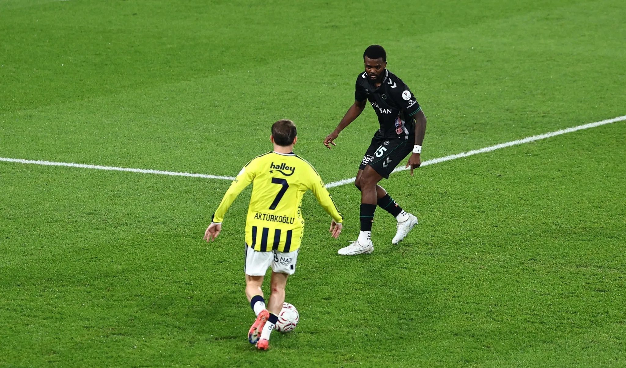Fenerbahçe'de flaş gelişme! UEFA uyardı sözleşmesi değişti 14 fenerbahcede flas gelisme uefa uyardi sozlesmesi degisti 12 zL9y9KdA