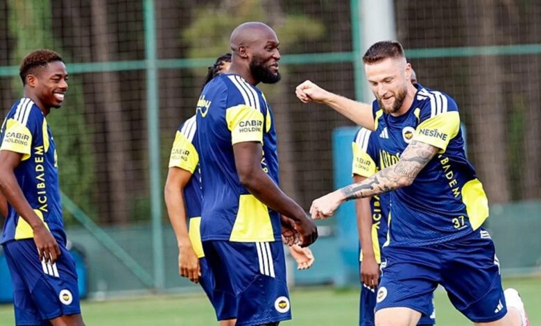 Fenerbahçe'de Gençlerbirliği maçının hazırlıkları tamamlandı 1 fenerbahcede genclerbirligi macinin hazirliklari tamamlandi x4VFwv3B