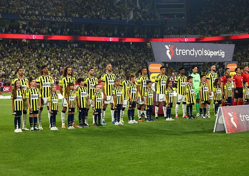 fenerbahcede imza cok yakin deneyimli ismin sozlesmesi uzatiliyor 0 cdgBvERO
