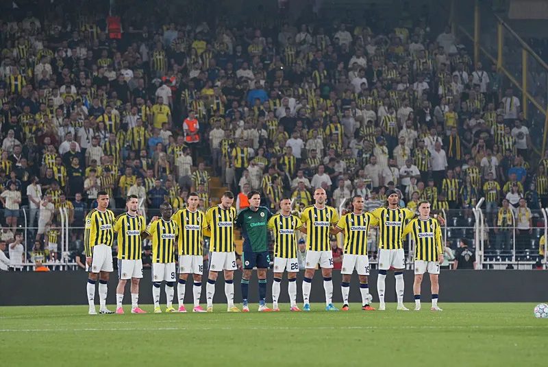 fenerbahcede imza cok yakin deneyimli ismin sozlesmesi uzatiliyor 1 tshQ1AHB
