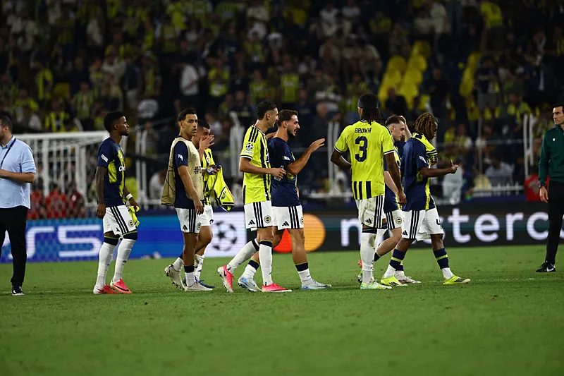 fenerbahcede imza cok yakin deneyimli ismin sozlesmesi uzatiliyor 6 fhTRvzld