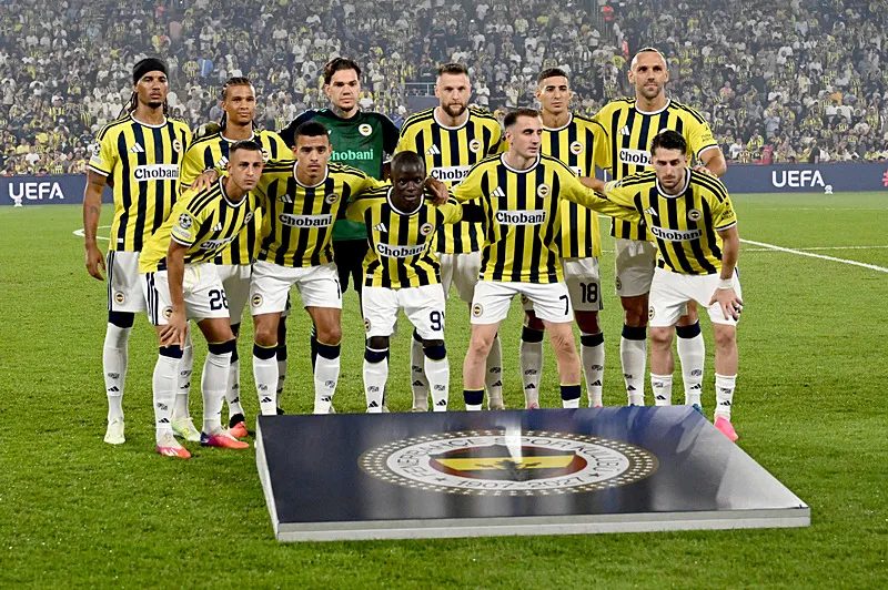 fenerbahcede imza cok yakin deneyimli ismin sozlesmesi uzatiliyor 7 AYtY4SVE
