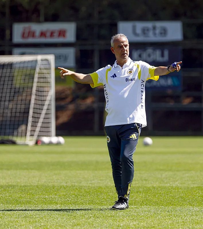 fenerbahcede ismail kartaldan surpriz hamle futbolcularla bir araya geldi 1 kwrnyguH