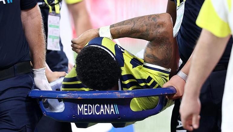 Fenerbahçe'de Jayden Oosterwolde şoku! Alanlardan 6-8 hafta uzak kalacak... 2 fenerbahcede jayden oosterwolde soku alanlardan 6 8 hafta uzak kalacak 0 wWAjdeLA