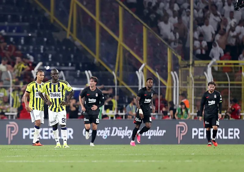 Fenerbahçe'de Roma maçı öncesi flaş gelişme! Derbi sonrası kritik viraj 8 fenerbahcede roma maci oncesi flas gelisme derbi sonrasi kritik viraj 6 hQ9KCBTw