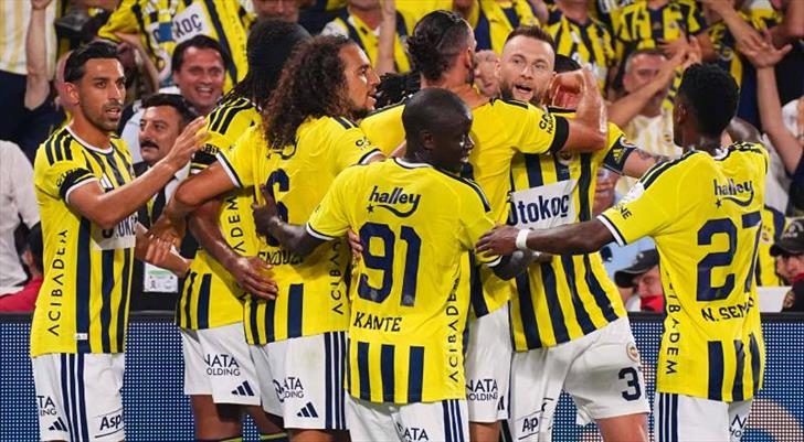 Fenerbahçe'de Roma sınavı! 2 eksik... 1 fenerbahcede roma sinavi 2 eksik c6ycflVB