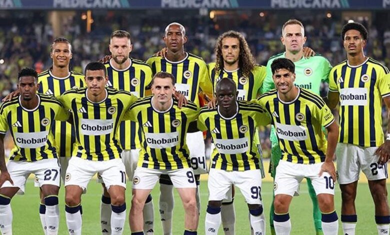 Fenerbahçe'de sakatlık! Yıldız oyuncu maça devam edemedi 1 fenerbahcede sakatlik yildiz oyuncu maca devam edemedi Bui3eXcd