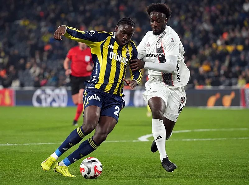 Fenerbahçe'de Sidiki Cherif İngiltere yolcusu! Yapılan dev teklif açıklandı 10 fenerbahcede sidiki cherif ingiltere yolcusu yapilan dev teklif aciklandi 8 IkM5yAfJ