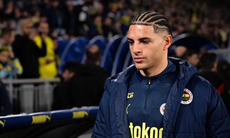 Fenerbahçe'den ayrılık açıklaması! 1 fenerbahceden ayrilik aciklamasi QF3G79Fy