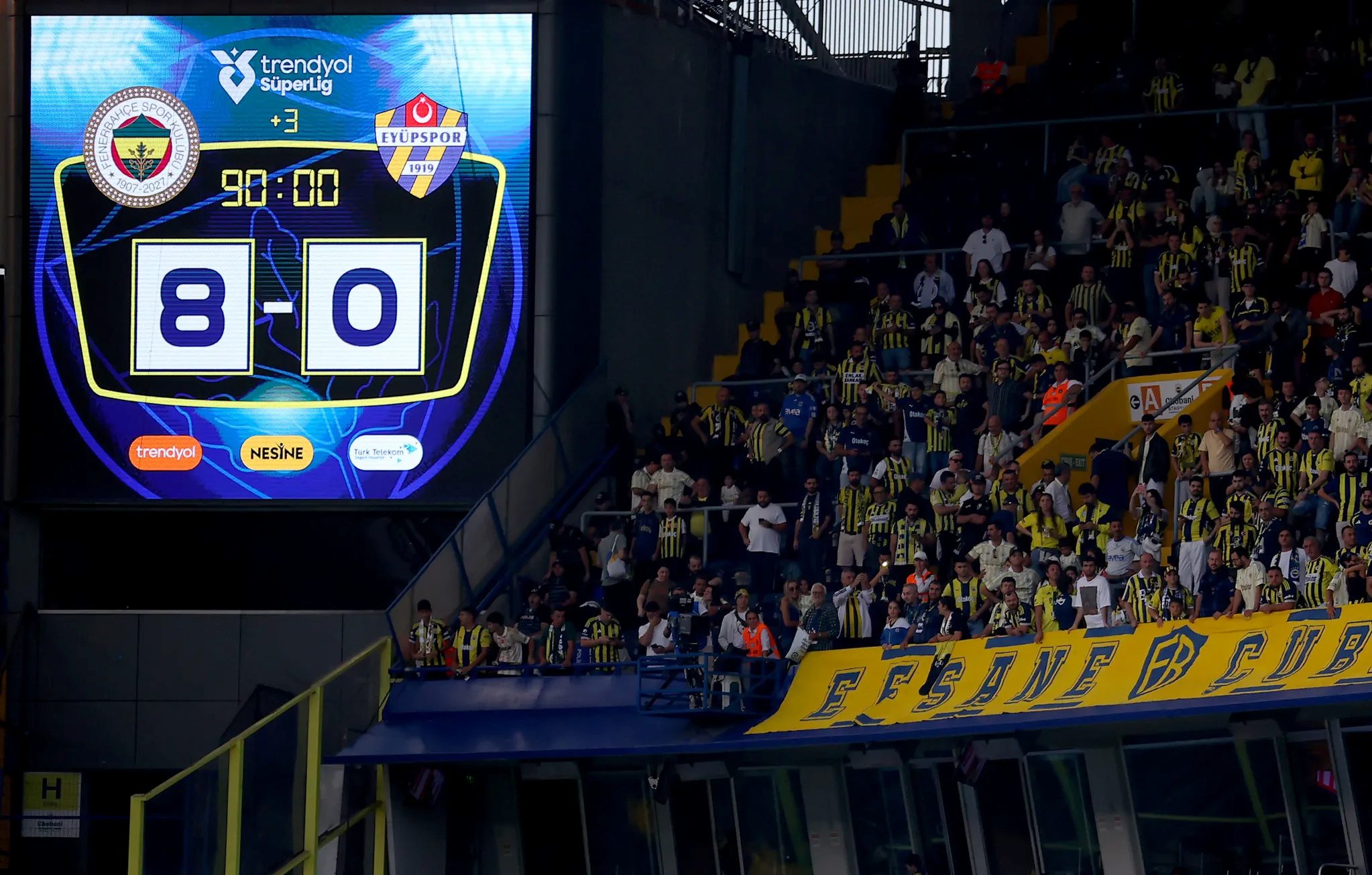 fenerbahceden ayrilmak istiyor buyuk umitlerle gelmisti 10 DPgdttmd