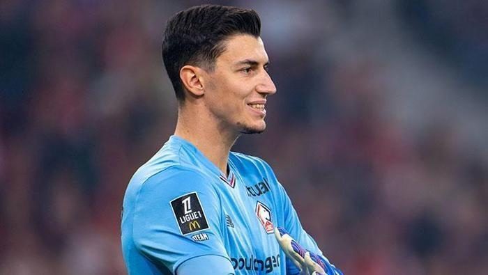 fenerbahceden berke ozer bombasi edersonun yerine geliyor birinci temas kuruldu 2 ClbJ4nHt