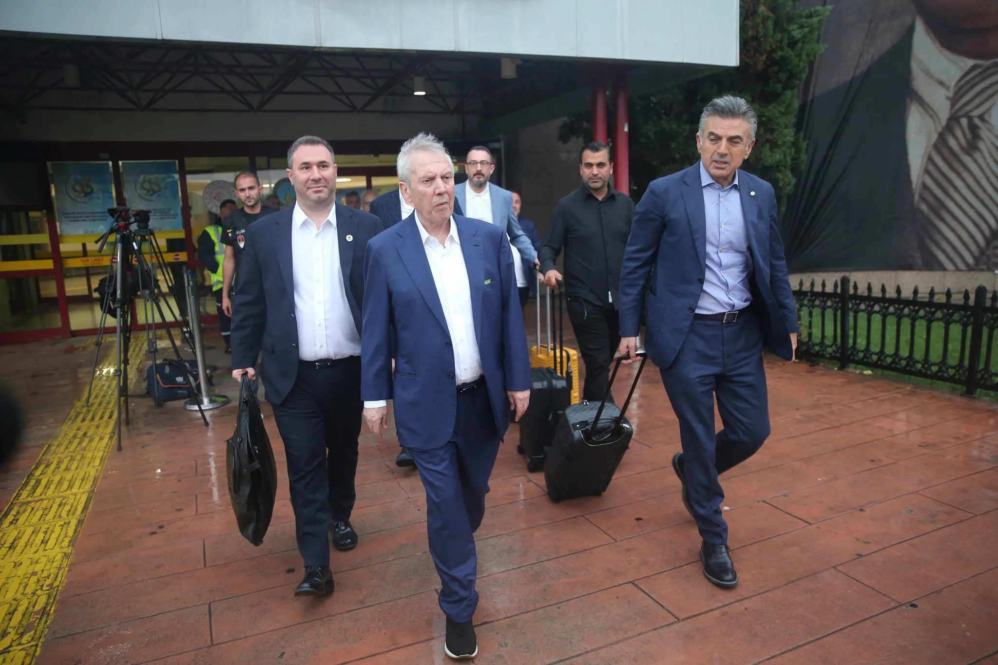 fenerbahceden brezilyali dunya yildizi icin birinci temas kuruldu 1 chhhiEc9