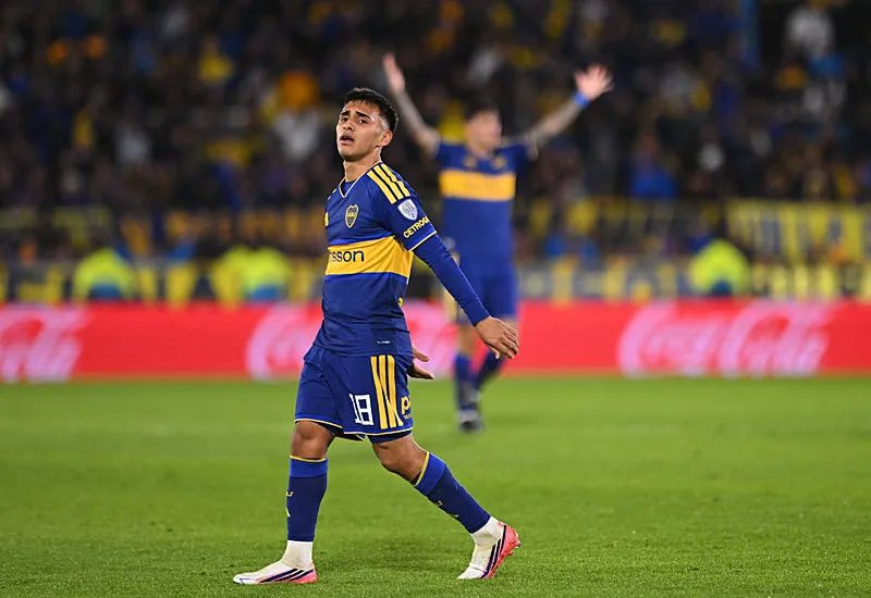 fenerbahceden surpriz transfer kadrosunun mac takimina alinmadi 12 RK17n9HY