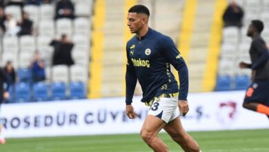 Fenerbahçeli futbolcu imza için İtalya'da! Flaş iddia 7 fenerbahceli futbolcu imza icin italyada flas iddia 9TM2TaIh