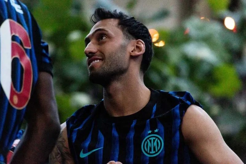 Fenerbahçe’nin Hakan Çalhanoğlu transferinde sıcak gelişme! 3 fenerbahcenin hakan calhanoglu transferinde sicak gelisme 1 U7hV4F3i