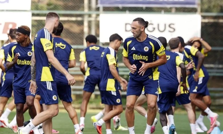 Fenerbahçe'nin Sturm Graz mesaisi devam etti 1 fenerbahcenin sturm graz mesaisi devam etti RIcA5RMU