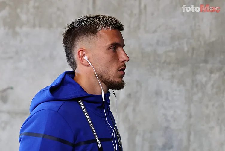 Fenerbahçe'nin yeni Dzeko'su: Ermedin Demirovic! 2 fenerbahcenin yeni dzekosu ermedin demirovic 0 ryOC2pOP