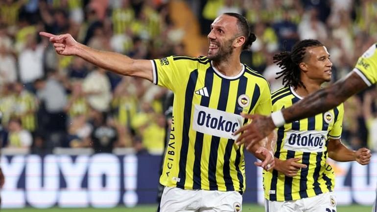 Fenerbahçe'nin yıldızı Vedat Muriqi 6 yıl sonra Kadıköy'de sahneye çıktı 2 fenerbahcenin yildizi vedat muriqi 6 yil sonra kadikoyde sahneye cikti 0 QAh67Okf