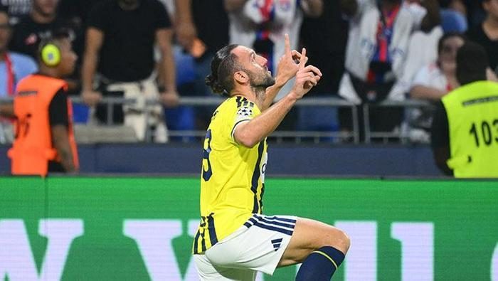 Fenerbahçe'nin yıldızı Vedat Muriqi: 'Türkiye'ye armağan olsun' 4 fenerbahcenin yildizi vedat muriqi turkiyeye armagan olsun 2 SqZXXvg8