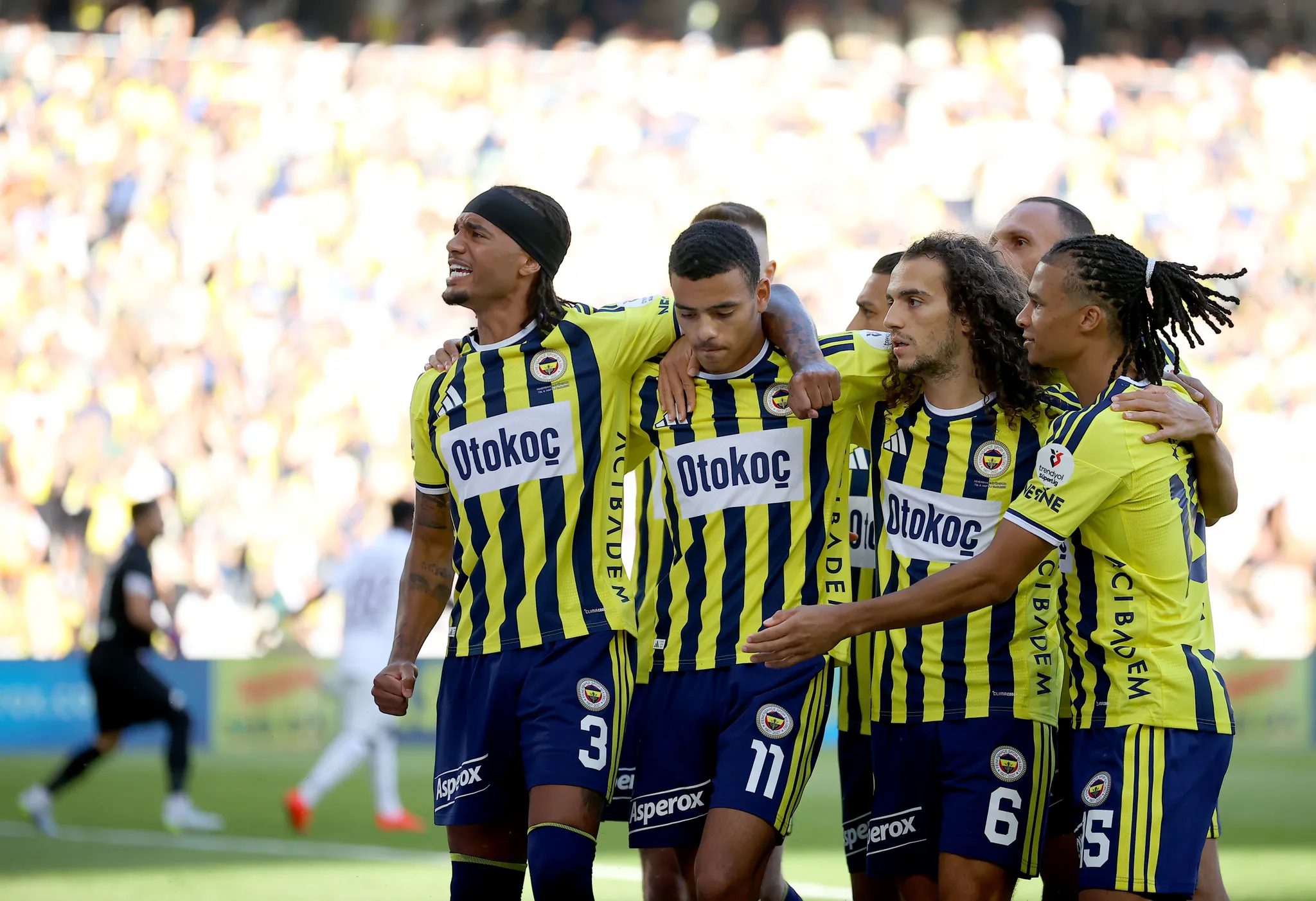 fenerbahcenin yildizina surpriz cagri kollarini acarak karsilayacaklar 0 tj5dOyka