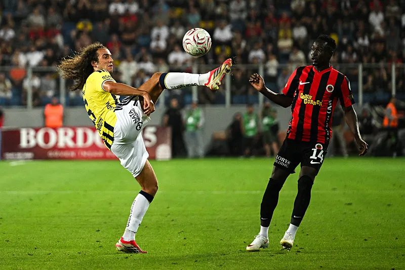 Fenerbahçe'ye Sidiki Cherif piyangosu! Transfer... 4 fenerbahceye sidiki cherif piyangosu transfer 2 9VyPQATX