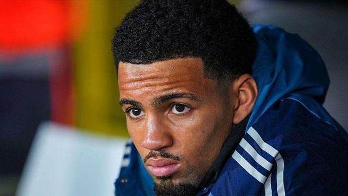 Fenerbahçe'ye transferde berbat haber! Yıldız futbolcu yeni ekibine imzayı atıyor 3 fenerbahceye transferde berbat haber yildiz futbolcu yeni ekibine imzayi atiyor 1 BielPS9k