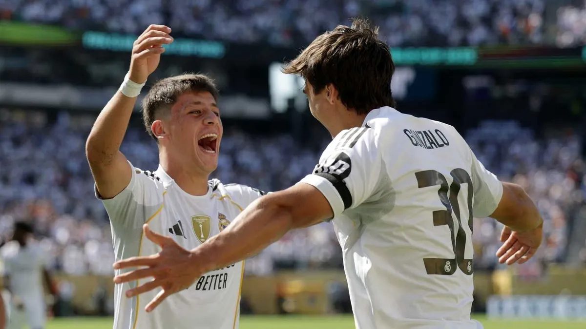 fenerbahceye transferde fulham engeli vUSpLyJj