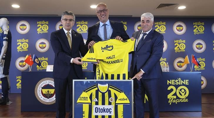 Fenerbahçe'ye yeni sponsor! Anlaşma imzalandı 1 fenerbahceye yeni sponsor anlasma imzalandi hPvW8XqM