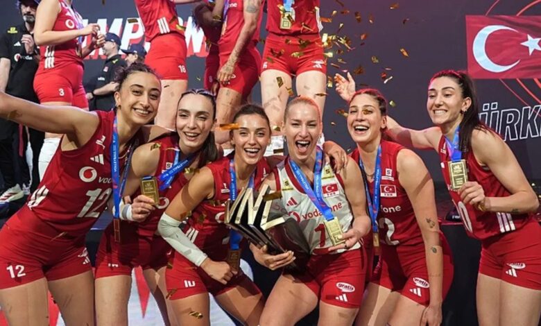 Filenin Sultanları kupasını aldı! 1 filenin sultanlari kupasini aldi xVZgKXL7
