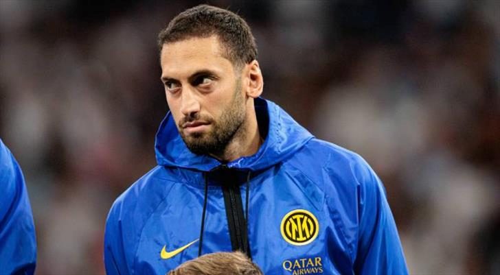 Flaş gelişme! Ezeli rakip, Hakan Çalhanoğlu için harekete geçti 1 flas gelisme ezeli rakip hakan calhanoglu icin harekete gecti I7z8cVlB