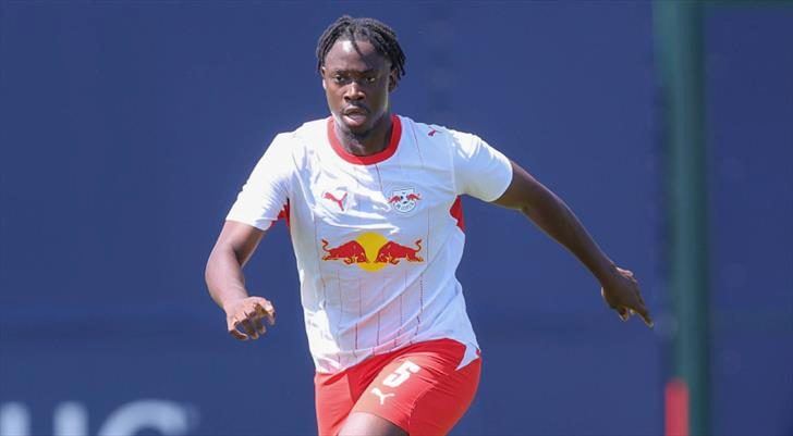 Flaş gelişme! Galatasaray'dan U23 stoper hamlesi 1 flas gelisme galatasaraydan u23 stoper hamlesi