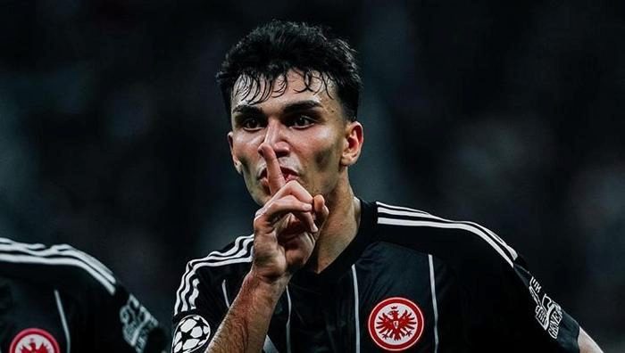 Galatasaray 10'ları istiyor! İşte transfer masasında son durum: Teşebbüsler başlıyor 2 galatasaray 10lari istiyor iste transfer masasinda son durum tesebbusler basliyor 0 yj1FWkJP