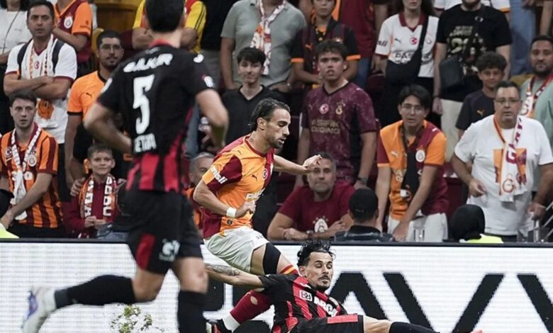 galatasaray arca corum fk macinda kirmizi kart cikti zrvjzgHP