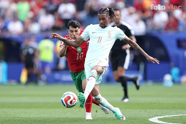 Galatasaray Brahim Diaz için kesenin ağzını açacak! Transferde flaş Mourinho ayrıntısı 8 galatasaray brahim diaz icin kesenin agzini acacak transferde flas mourinho ayrintisi 6 eySd3GZw