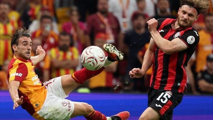 galatasaray corum fk macinin akabinde sert tenkit bu yangini osimhen sonduremez bu
