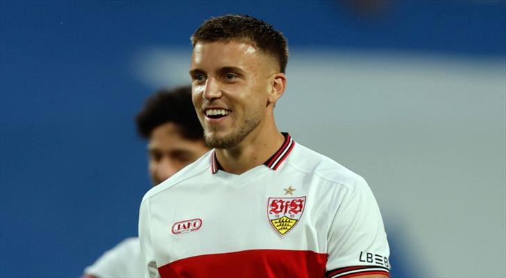 Galatasaray, Ermedin Demirovic için tekrar devrede! Ocak ayında... 1 galatasaray ermedin demirovic icin tekrar devrede ocak ayinda