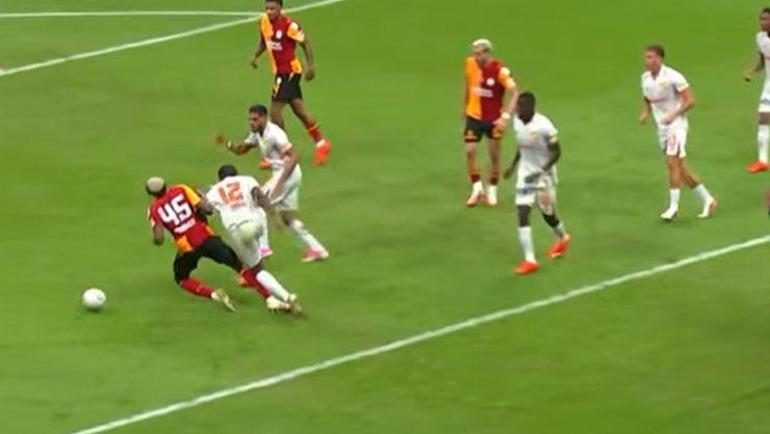 Galatasaray-Göztepe maçının VAR kayıtları açıklandı! 'Savunmacının müdahalesi faul' 2 galatasaray goztepe macinin var kayitlari aciklandi savunmacinin mudahalesi faul 0 TmN8ivXC