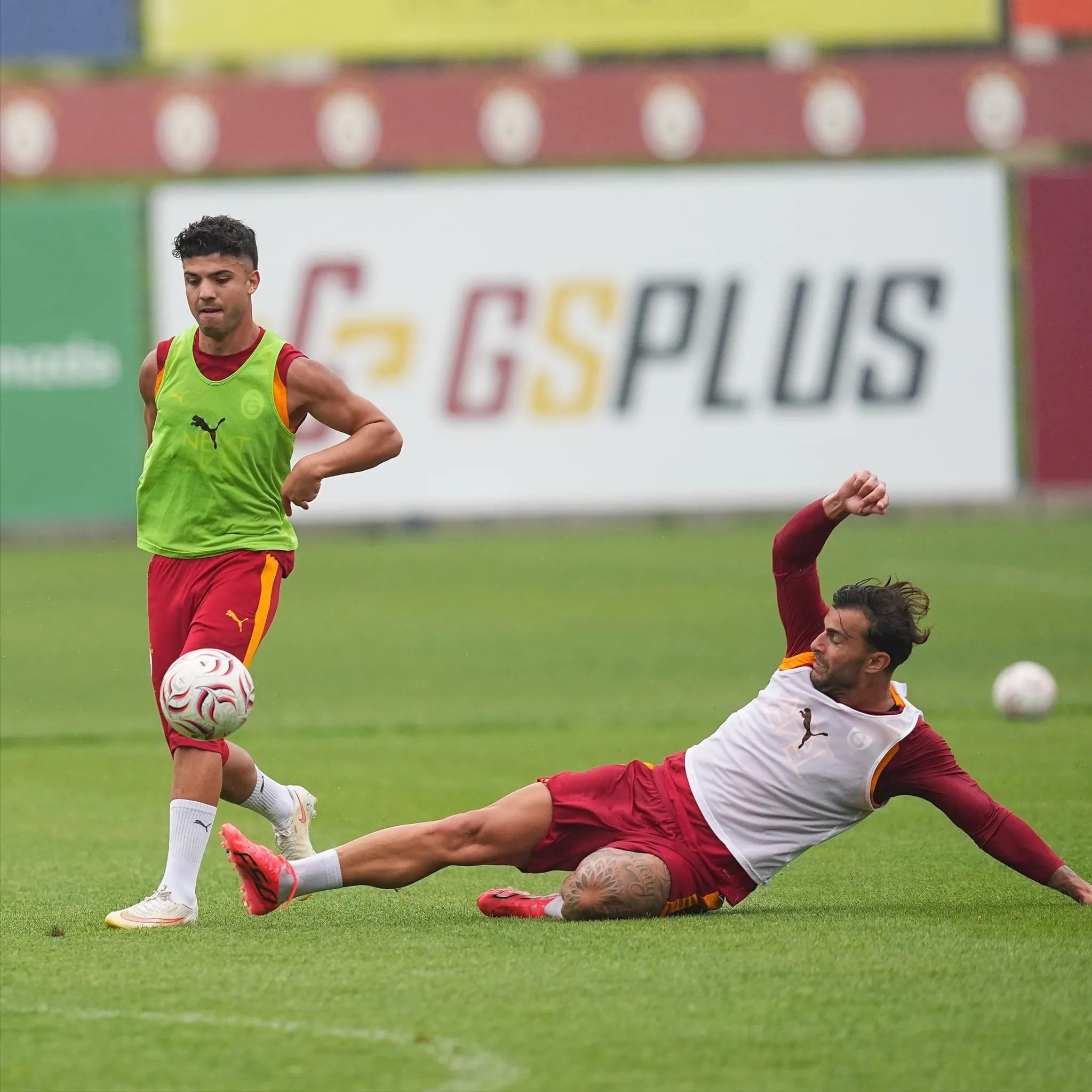 Galatasaray ile L. Moskova arasında Batrakov pazarlığı! 25 milyon euro... 5 galatasaray ile l moskova arasinda batrakov pazarligi 25 milyon euro 3 uBaO1b4U