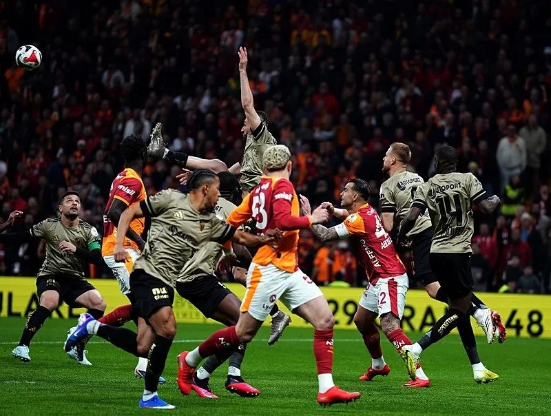 Galatasaray - Kocaelispor maçı ne vakit? Galatasaray - Kocaelispor maçı saat kaçta ve hangi kanalda? 2 galatasaray kocaelispor maci ne vakit galatasaray kocaelispor maci saat kacta ve hangi I6LhgVw6