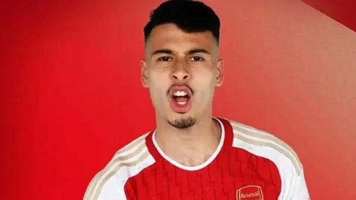 Galatasaray Martinelli transferinde gaza bastı! İşte Arsenal’e sunulan teklifin ayrıntıları 5 galatasaray martinelli transferinde gaza basti iste arsenale sunulan teklifin ayrintilari 3 w5lzTGSp