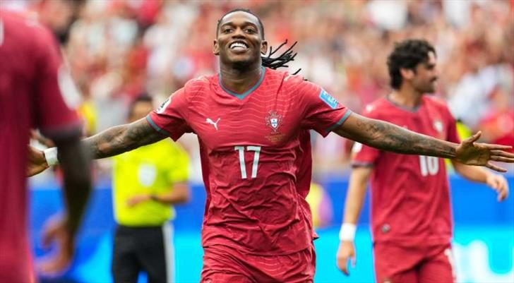 Galatasaray, Rafael Leao'yu resmen açıkladı 1 galatasaray rafael leaoyu resmen acikladi pcqTsep3