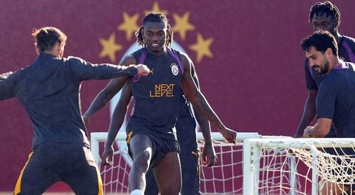 Galatasaray, Sporting maçının hazırlıklarını sürdürdü! 1 galatasaray sporting macinin hazirliklarini surdurdu EYg22mIL
