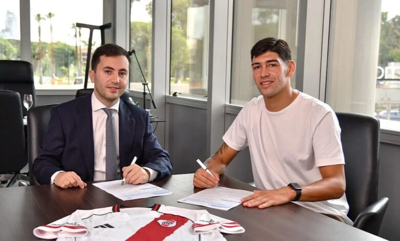 Galatasaray stoper bombasını patlatıyor! Resmi teklif aldı 1 galatasaray stoper bombasini patlatiyor resmi teklif aldi hGHm3cLf
