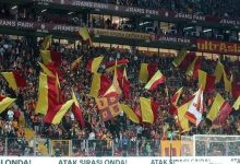 Galatasaray taraftarından idareye transfer tepkisi! 18 galatasaray taraftarindan idareye transfer tepkisi G7UMau2V